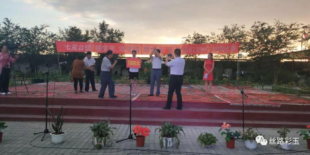 城管进社区 济南市莱芜区苗山镇新村城管工作站：逐一排查治理楼道乱贴乱画 消除“视觉污染”美化镇容环境